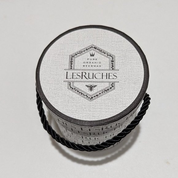 New Les Ruches Vanilla Eucalyptus 8oz Candle Organic Beeswax - Picture 3 of 3